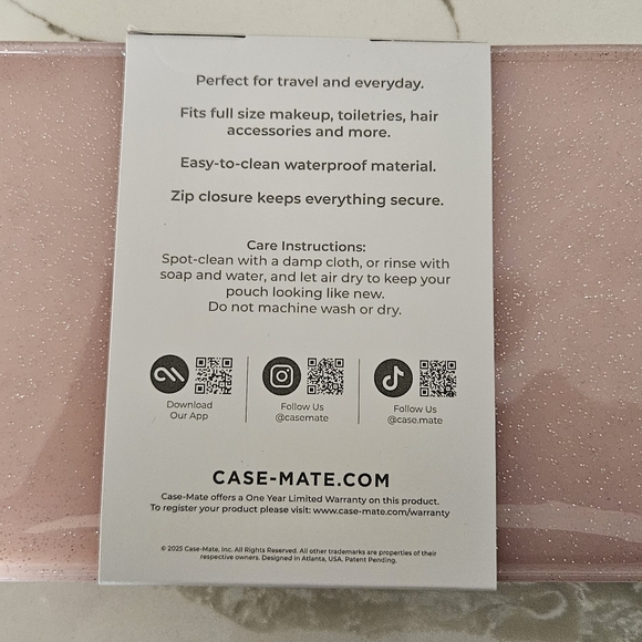 Case-Mate Glittery Pink Travel Pouch - Picture 2 of 3